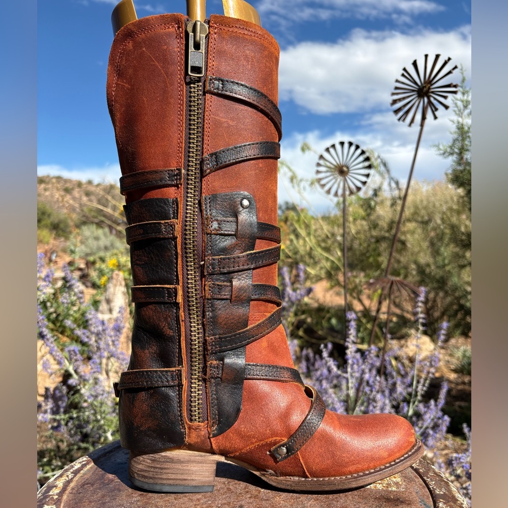 Freebird by Steven Brown Leather Boots - Picture 4 of 16